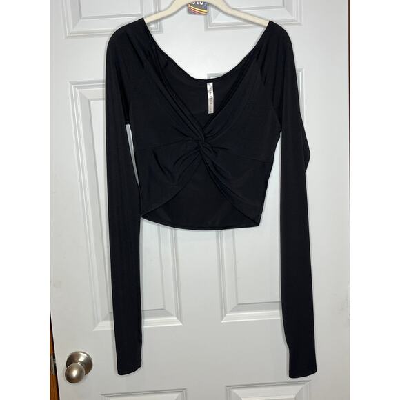 Fabletics Knit Twist Front Top Black V Neck Small Crop - Picture 9 of 9